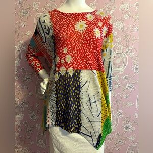 NWOT Atelier 5 mix media print “daisies and dots” lightweight sweater